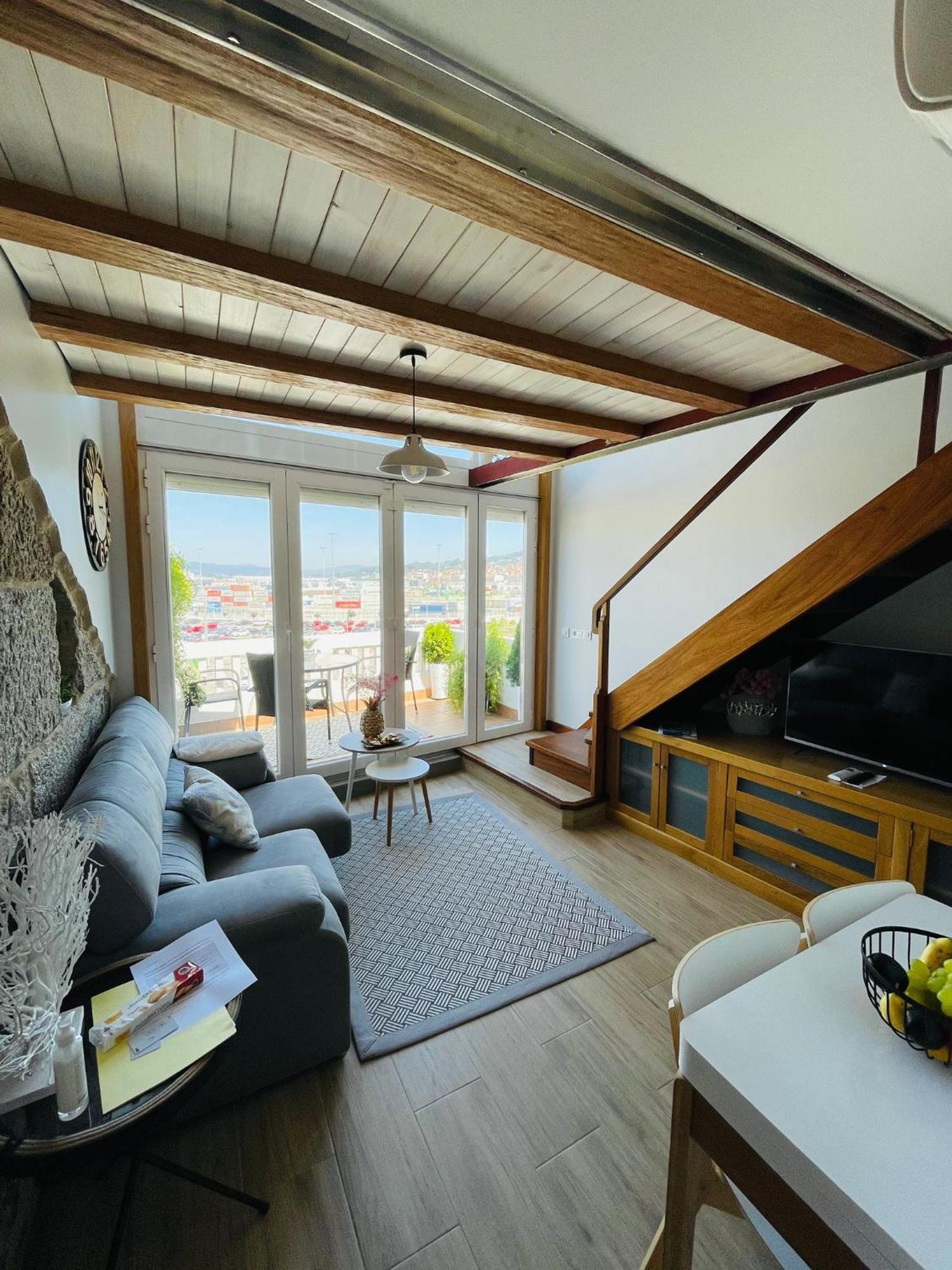Atico Almuina. Apartment Marin Bagian luar foto